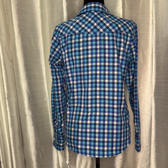 North Face Women’s Medium Blue White Checkered Pearl Snap Up Long Sleeve Top - Picture 3 of 10